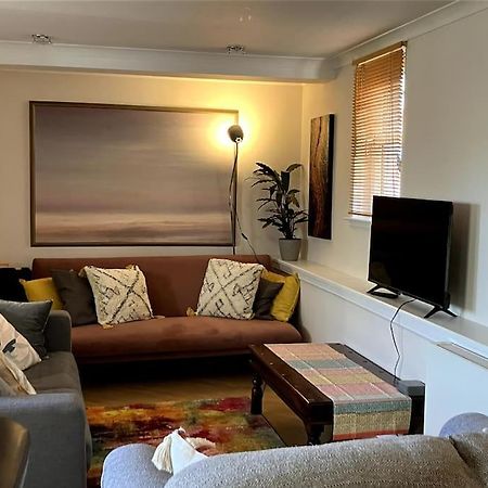 Bright Central Large Cosy Flat St Andrews Exteriör bild