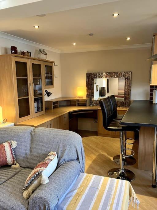 Bright Central Large Cosy Flat St Andrews Exteriör bild